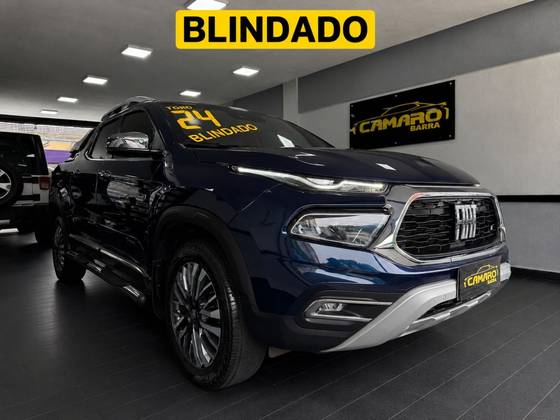 FIAT TORO 2.0 16V TURBO DIESEL RANCH 4WD AT9 FIAT TORO 2.0 16V TURBO DIESEL RANCH 4WD AT9